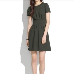 Madewell Parkline Green Pleated Short Sleeve Dress